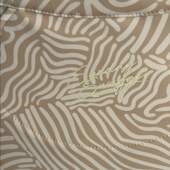 Sunday Swagger Patterned Quarter-Zip Pullover - Picture 4 of 5